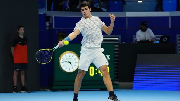 Next Gen ATP Finals: Carlos Alcaraz beats Brandon Nakashima to reach semi-finals