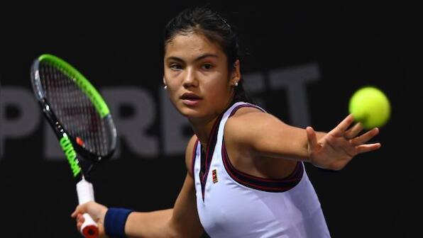 Linz Open: US Open champion Emma Raducanu stumbles to new early defeat