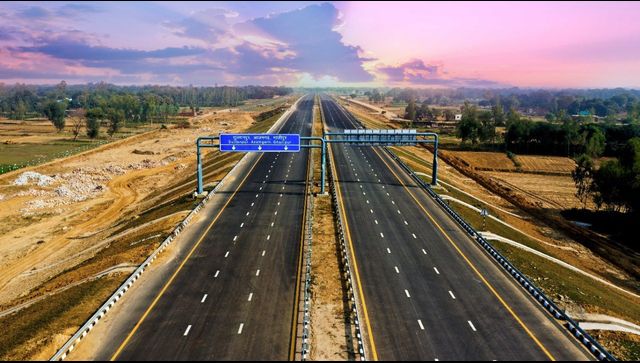 Uttar Pradesh govt to pay Rs 180 crore as bonus for completing Purvanchal E-way early Uttar Pradesh govt to pay Rs 180 crore as bonus for completing Purvanchal E-way early