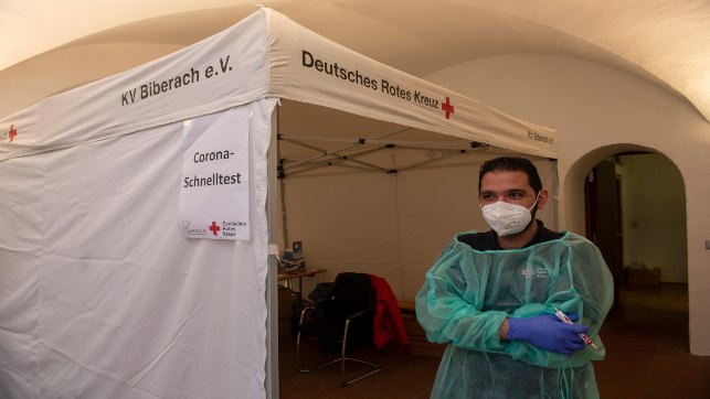 Germany mulls new COVID-19 measures as it records over 50,000 daily cases Germany mulls new COVID-19 measures as it records over 50,000 daily cases