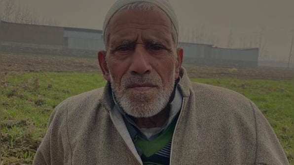 'Where will we go?': Pulwama villagers protest transfer of land to build CRPF camp, say livelihood at stake