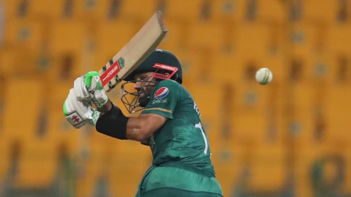 T20 World Cup 2021: Pakistan's Rizwan, Malik suffering from 'mild flu' ahead of semi-final against Australia