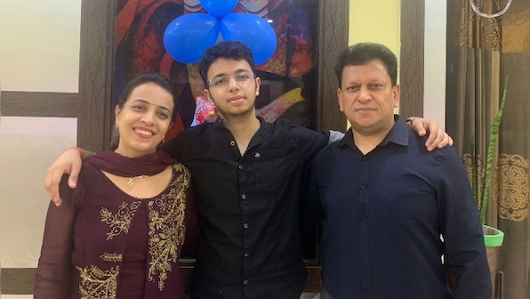 'Never thought I'd be a topper': Tanmay Gupta becomes first person to top NEET 2021 exam from J&K