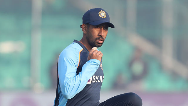 India vs New Zealand: Wriddhiman Saha out with stiff neck issue, Srikar Bharat keeping wickets on Day 3 India vs New Zealand: Wriddhiman Saha out with stiff neck issue, Srikar Bharat keeping wickets on Day 3