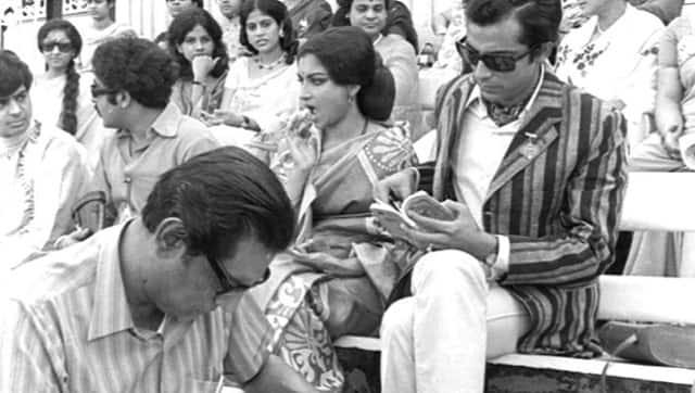 Satyajit Ray with Sharmila Tagore and Barun Chanda on the sets of Seemabaddha 
