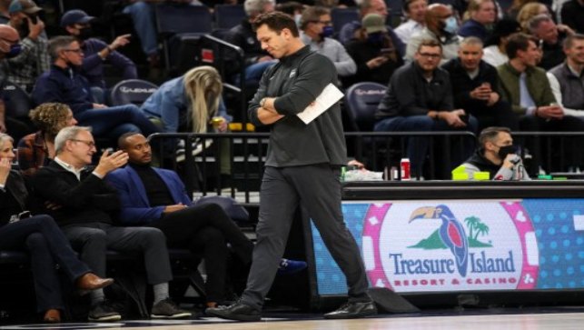 NBA: Kings sack Luke Walton after 6-11 start to season, name Alvin Gentry as interim head coach NBA: Kings sack Luke Walton after 6-11 start to season, name Alvin Gentry as interim head coach
