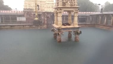 Andhra Pradesh: Roads damaged, trains cancelled due to heavy flooding; cracks in largest reservoir spark fear