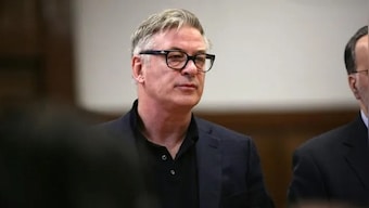 Deadline nears for Alec Baldwin in deadly movie set shooting