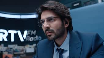 Dhamaka movie review: A sincere Kartik Aaryan in Ram Madhvani thriller that isn't explosive, but not exploitative either