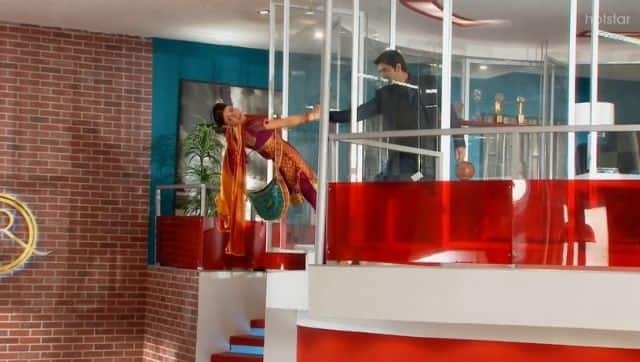 Sanaya Irani and Barun Sobti in Iss Pyaar Ko Main Kya Naam Doon?