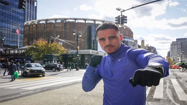 Australia's George Kambosos stuns Teofimo Lopez to become unified lightweight champion