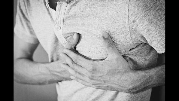 Cholesterol-lowering drug can reduce COVID-19 death risk, says study