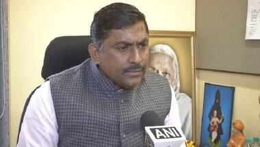 "Brahmin and Baniya communities are in my pocket", says BJP leader Muralidhar Rao; Congress seeks apology