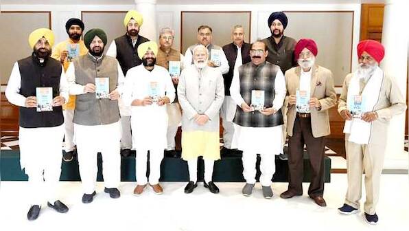 Punjab BJP delegation meets Narendra Modi, seeks reopening of Kartarpur Corridor before Gurpurab