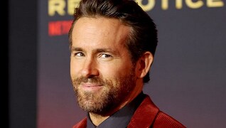 Ryan Reynolds Video Interview - Watch Red Notice Star Discuss Marvel's  Post-Credits Scenes