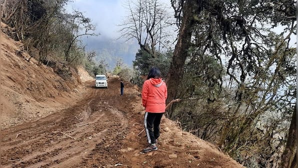 Border road between India's Sikkim and Nepal to boost tourism, trade in last phase of construction