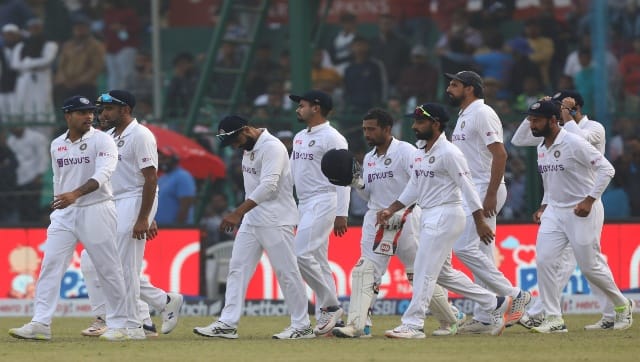 Team India players on the field during Day 4 of first test between India and New Zealand, Twitter/@ICC