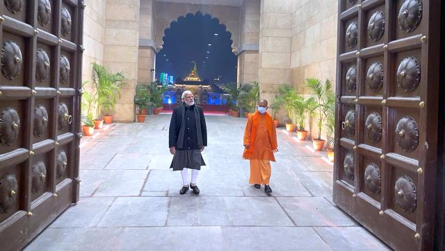 Narendra Modi in Varanasi: On day 2, PM to chair meet with chief ministers of 12 states Narendra Modi in Varanasi: On day 2, PM to chair meet with chief ministers of 12 states