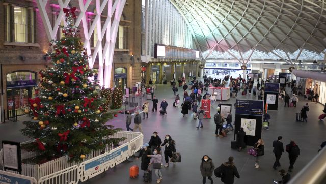 Sharp spike of COVID-19 cases in Europe and US bring a 2020 feel to the end of 2021 Sharp spike of COVID-19 cases in Europe and US bring a 2020 feel to the end of 2021