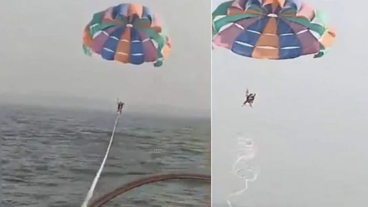 Watch Two Mumbai women plummet into sea after parasailing rope snaps Firstpost