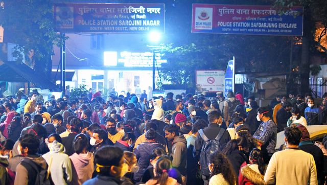 Resident doctors in Delhi to continue strike despite Union health minister’s appeal to resume work Resident doctors in Delhi to continue strike despite Union health minister’s appeal to resume work