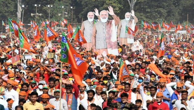 Huge crowds collect for Prime Minister Narendra Modi's address in Gorakhpur. News18