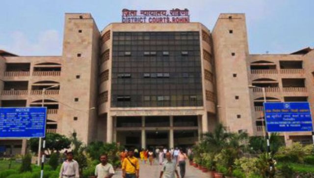 One injured in low-intensity explosion at Rohini Court in Delhi, proceedings suspended One injured in low-intensity explosion at Rohini Court in Delhi, proceedings suspended