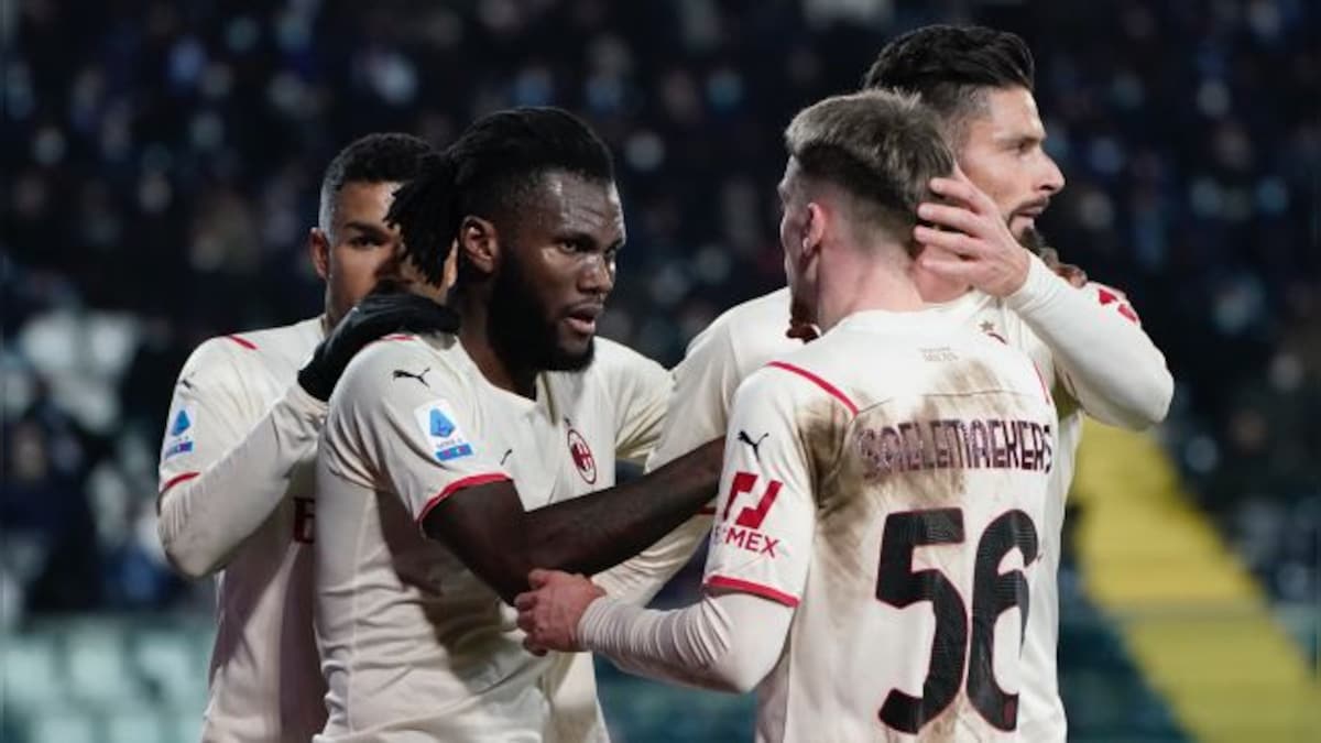 Serie A: AC Milan keep pace with leaders Inter Milan, Napoli stunned by Spezia