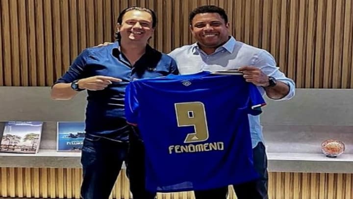 Former Brazil striker Ronaldo says he is buying first club Cruzeiro