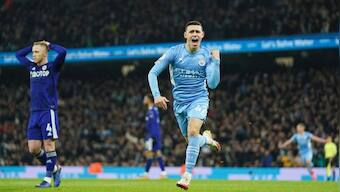 Premier League: Manchester City rout Leeds United with magnificent seven as virus fears mount