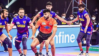 Pro Kabaddi League 2021: Naveen Kumar guides Dabang Delhi KC to 31-27 win over U Mumba