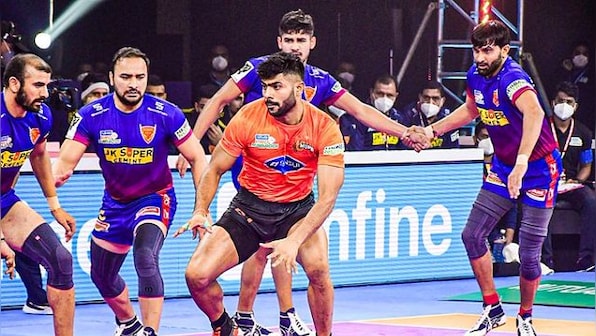 Pro Kabaddi League 2021: Naveen Kumar guides Dabang Delhi KC to 31-27 win over U Mumba