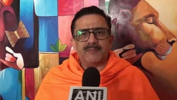 Former UP Shia Waqf Board chairman Wasim Rizvi converts to Hinduism