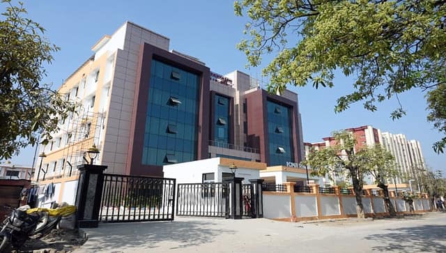 PM Modi unveils AIIMS, fertilizer plant in Gorakhpur, lauds Yogi Adityanath's efforts towards development in Uttar Pradesh