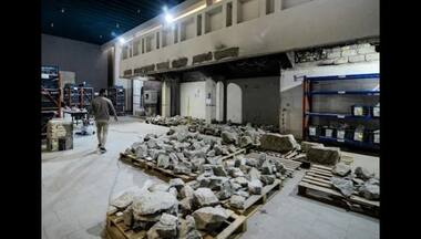 French experts restore Iraqi museum treasures destroyed by jihadists