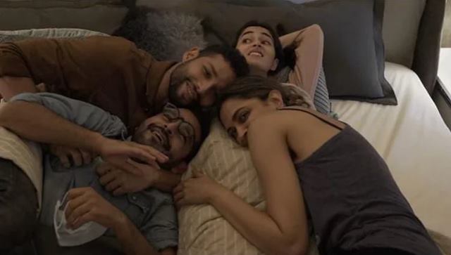 Shakun Batra's Gehraiyaan starring Deepika Padukone, Ananya Panday, Siddhant Chaturvedi to release on Amazon Prime Video on 25 January Shakun Batra's Gehraiyaan starring Deepika Padukone, Ananya Panday, Siddhant Chaturvedi to release on Amazon Prime Video on 25 January