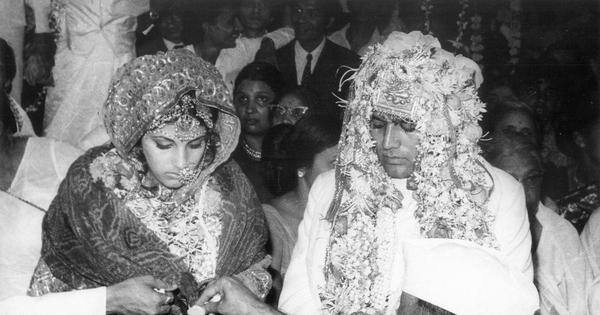 Dimple Kapadia and Rajesh Khanna on their wedding day