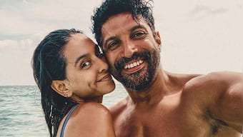 Watch: Farhan Akhtar sings 'Always on my Mind' for Shibani Dandekar at Christmas get together