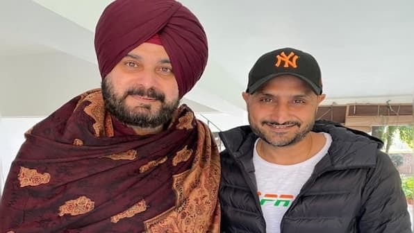 'Loaded with possibilities': Navjot Singh Sidhu's photo with Harbhajan Singh fuels speculation