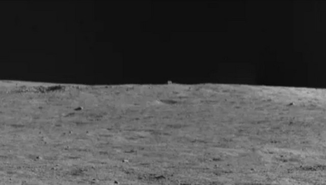 Chinese Yutu-2 rover spots ‘mystery hut’ on far side of the moon; check viral pictures here Chinese Yutu-2 rover spots ‘mystery hut’ on far side of the moon; check viral pictures here