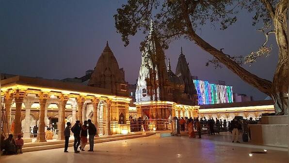 Narendra Modi in Varanasi Updates | Bow to Maa Ganga for her grace, tweets PM Modi
