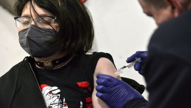 America’s COVID-19 vaccine booster drive is faltering with just 40% receiving third dose America’s COVID-19 vaccine booster drive is faltering with just 40% receiving third dose