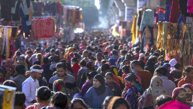 India on precipice of third COVID-19 wave: How Omicron is fuelling a rise in COVID-19 cases India on precipice of third COVID-19 wave: How Omicron is fuelling a rise in COVID-19 cases