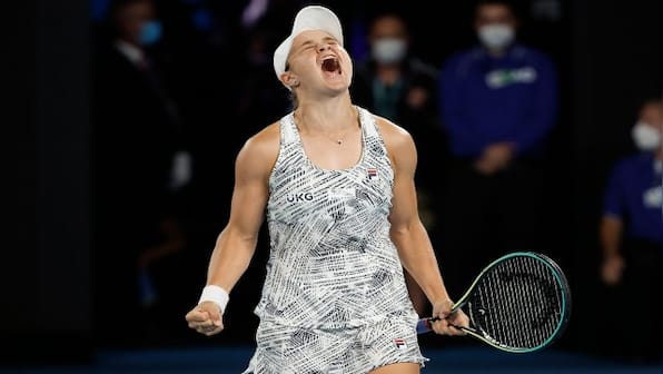 Ashleigh Barty announces pregnancy almost a year after retirement