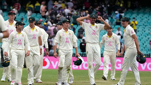 Ashes 2021-22: Injury-hit England fighting to turn corner against Australia in fifth Test