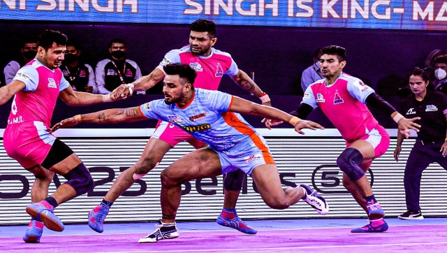 Pro Kabaddi League 2021-22: Bengal Warriors beat Jaipur Pink Panthers 31-28 Pro Kabaddi League 2021-22: Bengal Warriors beat Jaipur Pink Panthers 31-28