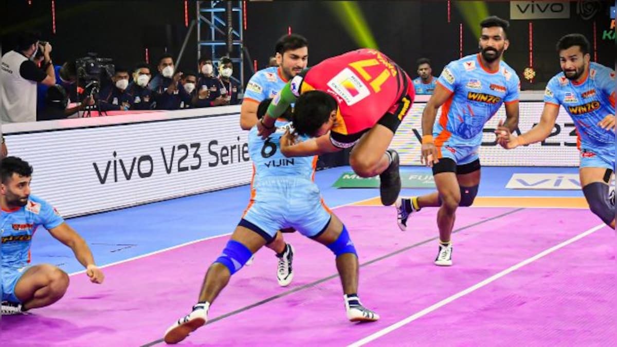 Pro Kabaddi League 2021-22: Eight-point raid and mid-table shuffle highlight week 5