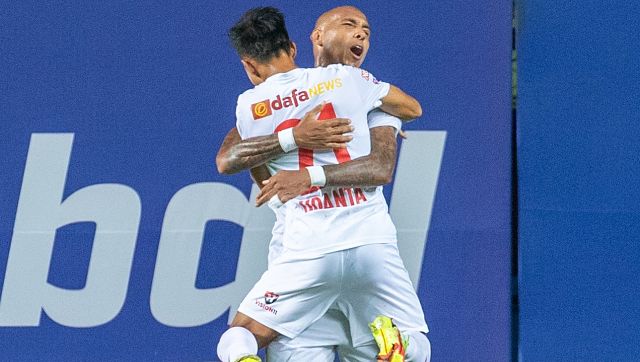 ISL 2021-22 stories: Kerala Blasters suffer from old habits, Bengaluru FC finally see three points ISL 2021-22 stories: Kerala Blasters suffer from old habits, Bengaluru FC finally see three points