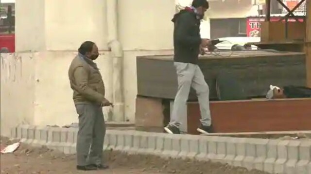 Delhi bomb scare: Two unattended bags found in Trilokpuri, but police say nothing suspicious Delhi bomb scare: Two unattended bags found in Trilokpuri, but police say nothing suspicious