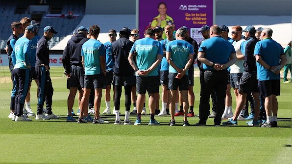 Ashes 2021-22: England training session cancelled after net bowler tests COVID-19 positive
